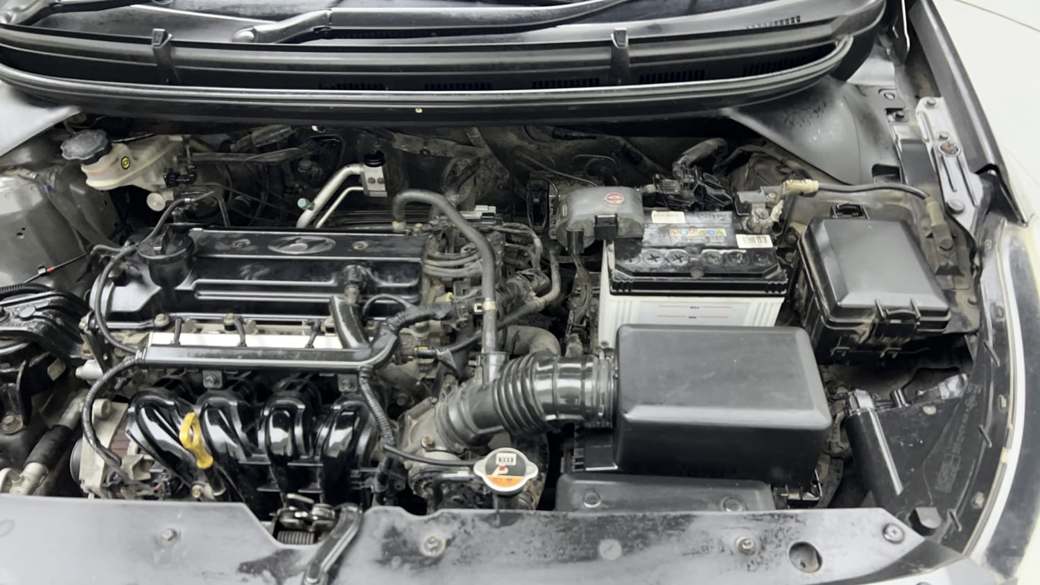 Used 2014 Hyundai Elite i20 Sportz 1.2 Petrol Manual engine ENGINE LEFT SIDE VIEW