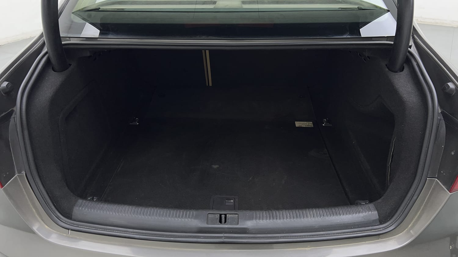 Used 2016 Audi A4 2.0 TDI (177bhp) Premium Plus Diesel Automatic interior DICKY INSIDE VIEW