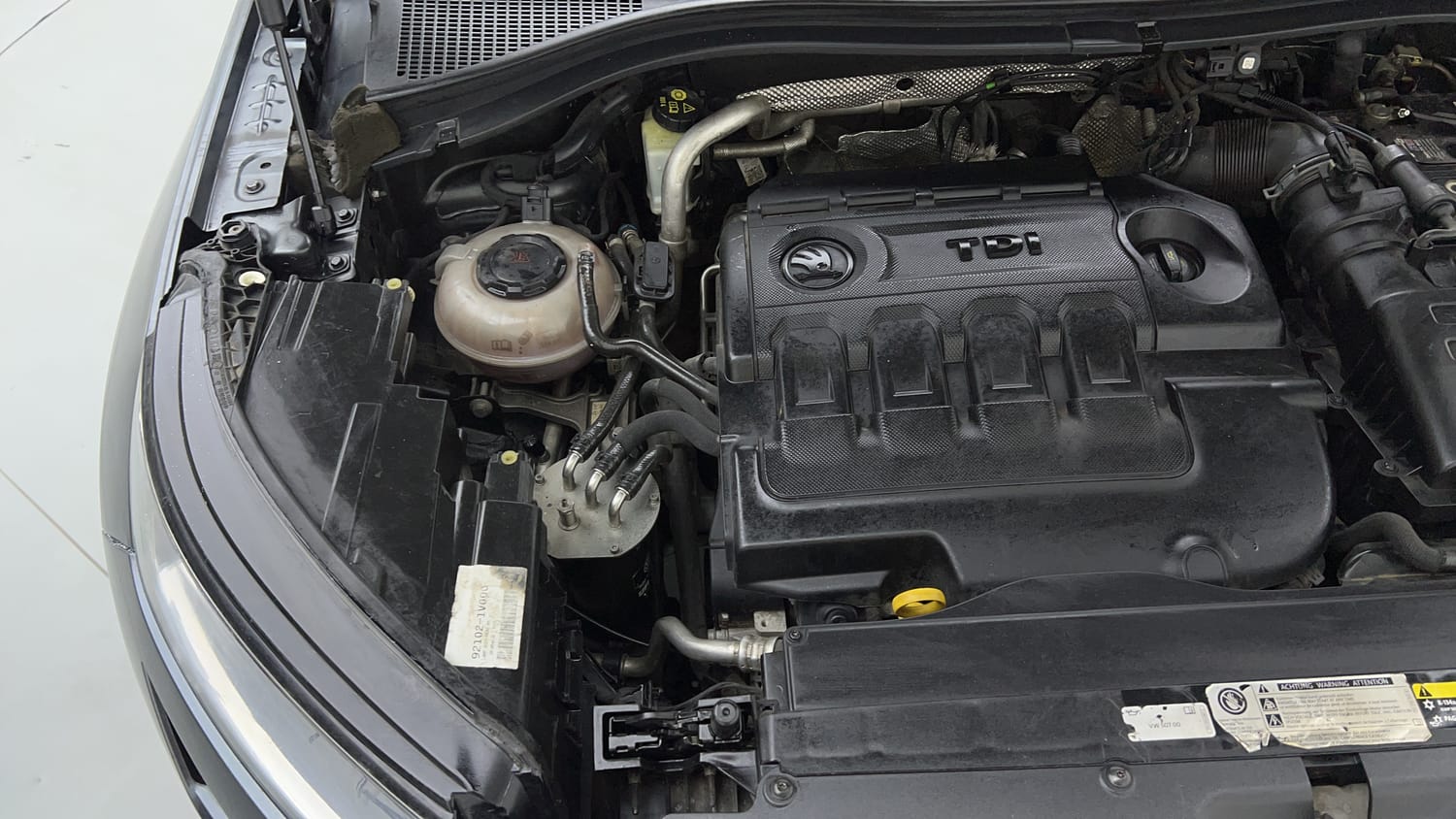 Used 2018 Skoda Kodiaq Style 2.0 TDI 4x4 AT Diesel Automatic engine ENGINE RIGHT SIDE VIEW