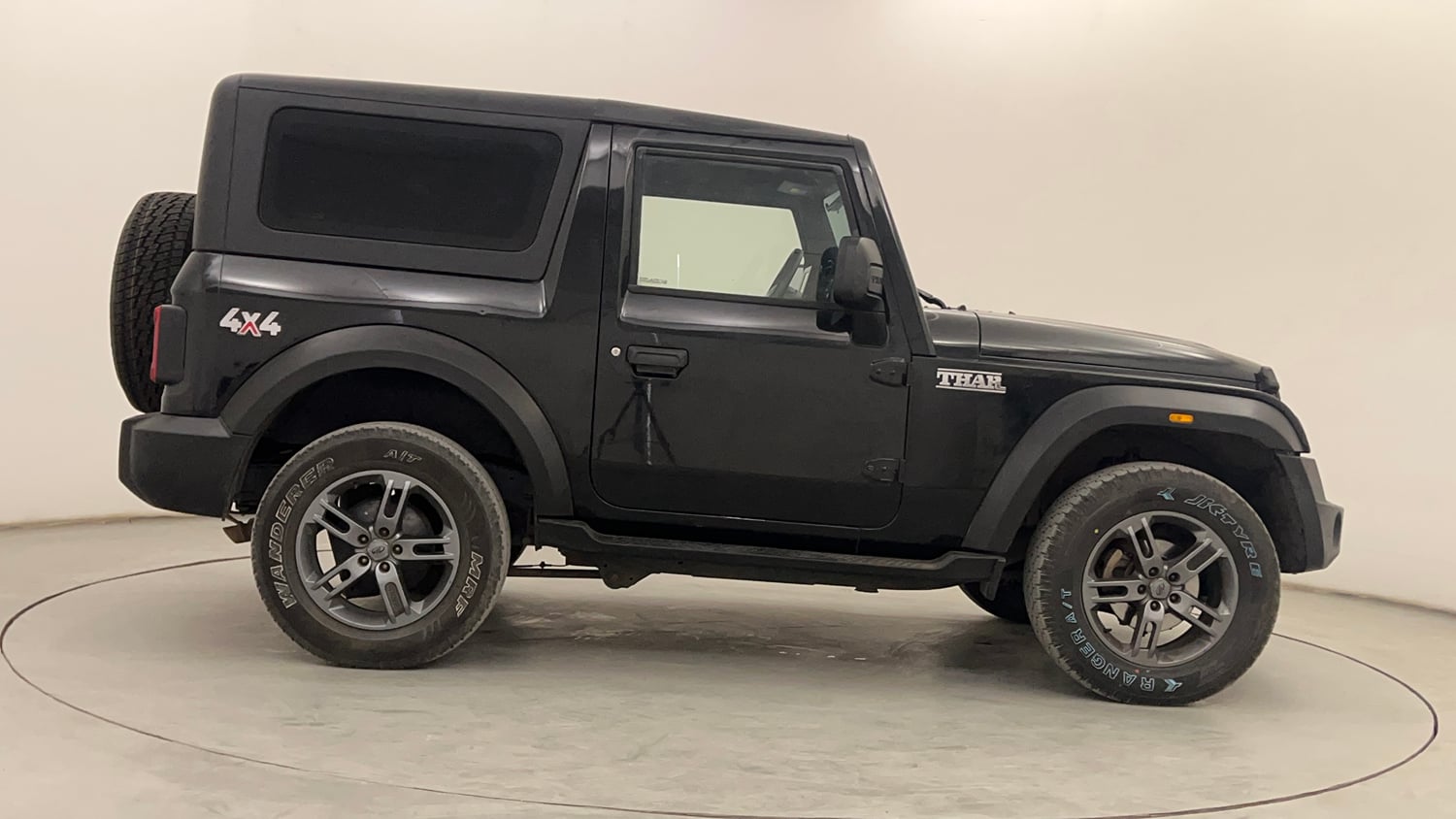 Used 2021 mahindra Thar LX Hard Top Diesel MT 4WD Diesel Manual exterior RIGHT SIDE VIEW
