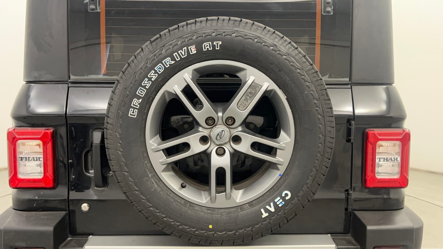 Used 2021 mahindra Thar LX Hard Top Diesel MT 4WD Diesel Manual tyres SPARE TYRE VIEW