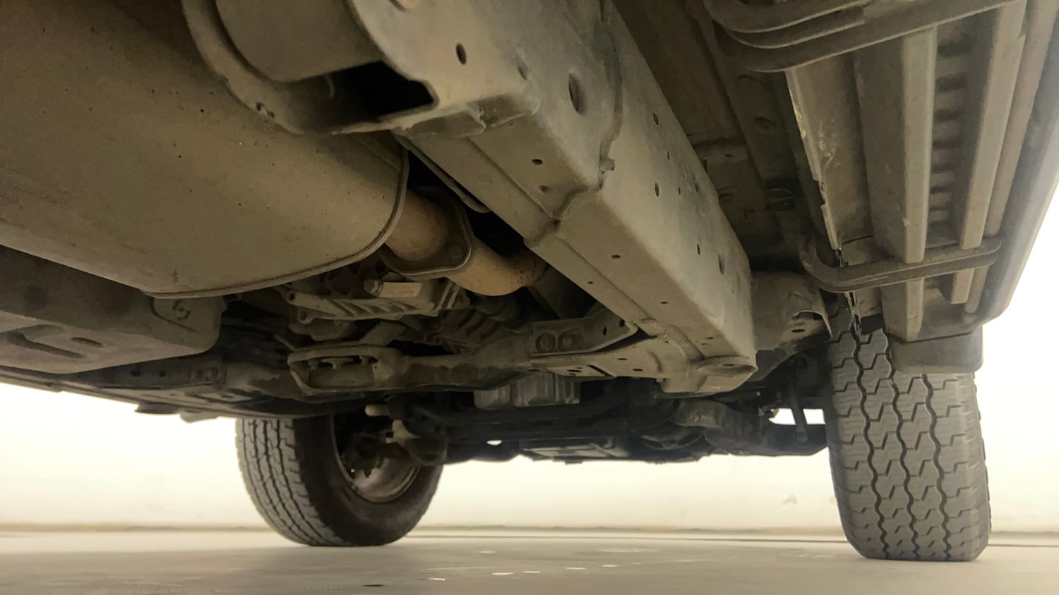 Used 2021 mahindra Thar LX Hard Top Diesel MT 4WD Diesel Manual extra REAR RIGHT UNDERBODY VIEW