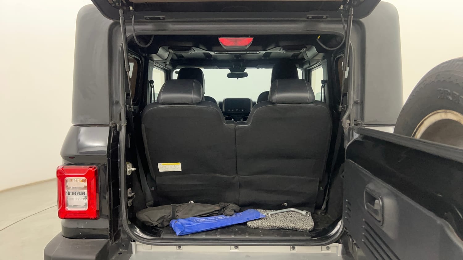 Used 2021 mahindra Thar LX Hard Top Diesel MT 4WD Diesel Manual interior DICKY INSIDE VIEW