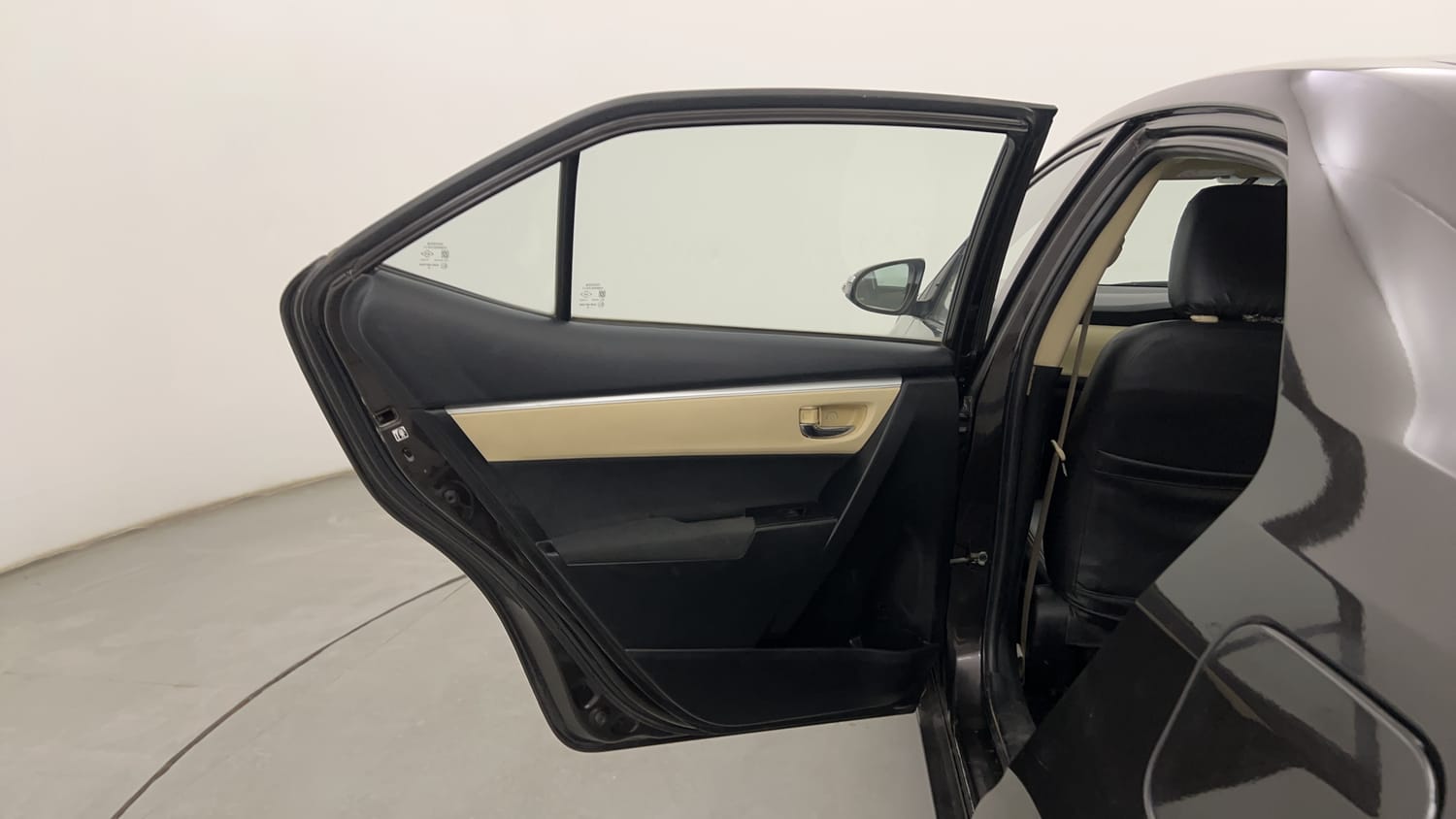 Used 2018 Toyota Corolla Altis GL Diesel Diesel Manual interior LEFT REAR DOOR OPEN VIEW