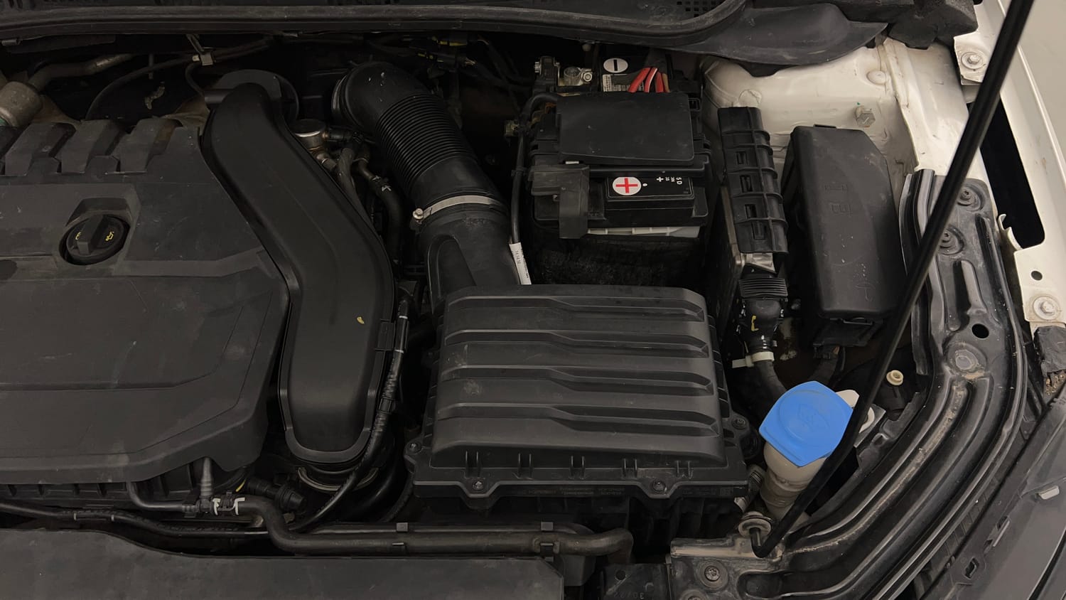 Used 2023 Skoda Slavia Style 1.5L TSI DSG Petrol Automatic engine ENGINE LEFT SIDE VIEW