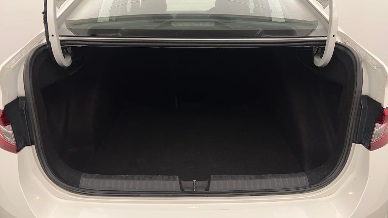 Used 2023 Skoda Slavia Style 1.5L TSI DSG Petrol Automatic interior DICKY INSIDE VIEW