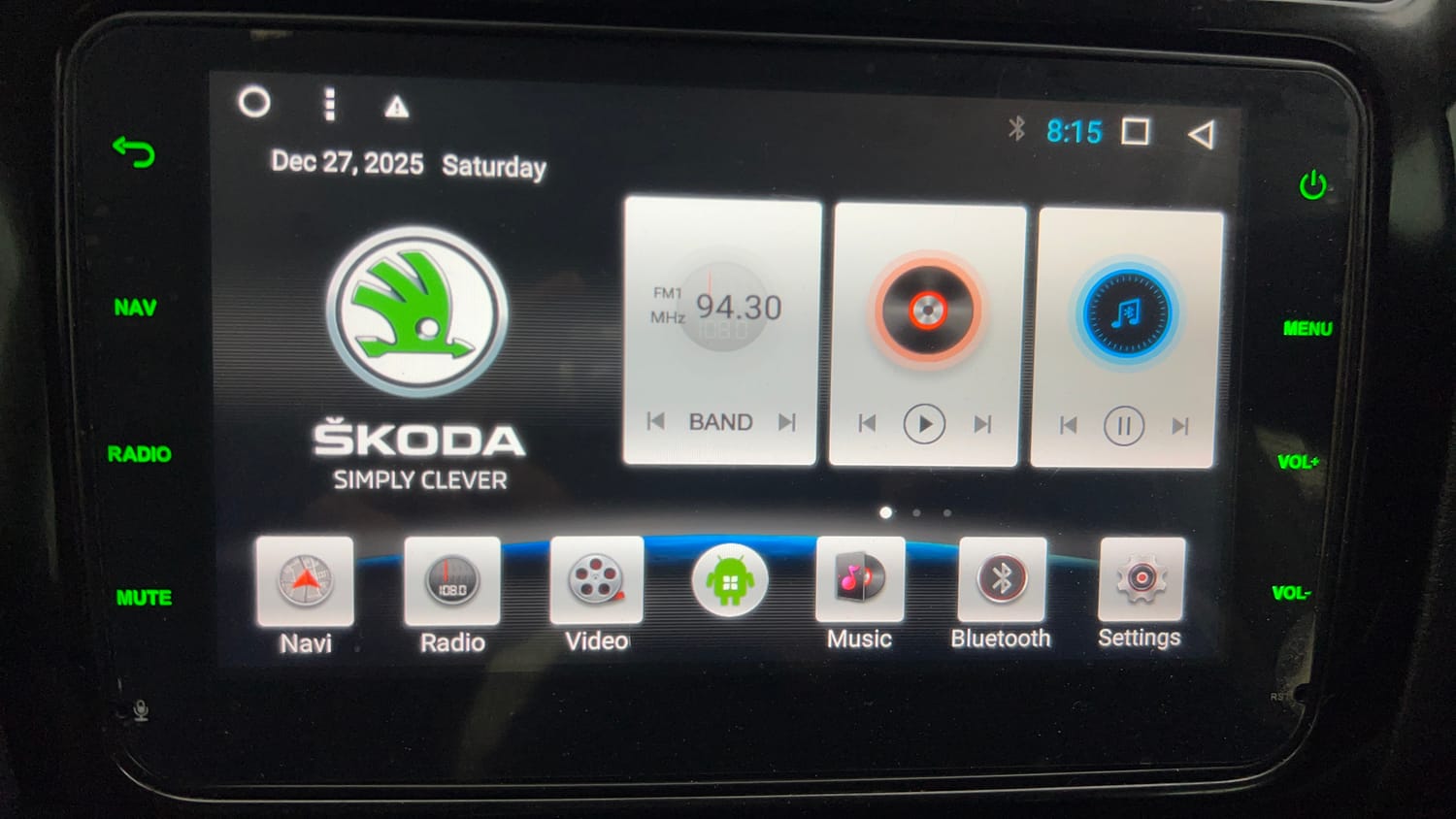 Used 2021 Skoda Rapid Style AT Petrol Automatic top_features Integrated (in-dash) music system