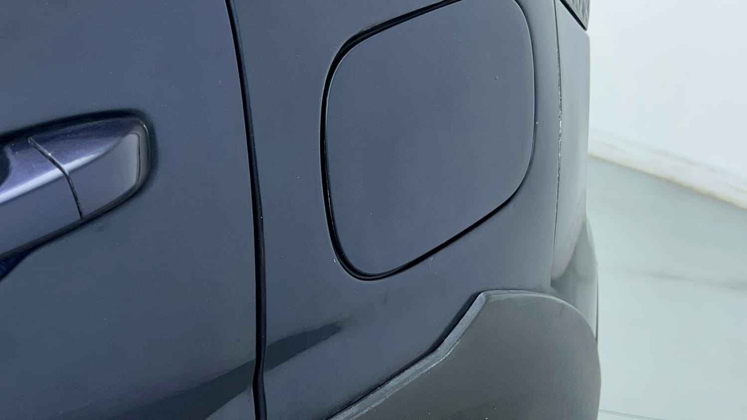 Used 2024 Mahindra XUV 3XO AX5 1.5 Diesel Diesel Manual dents MINOR SCRATCH