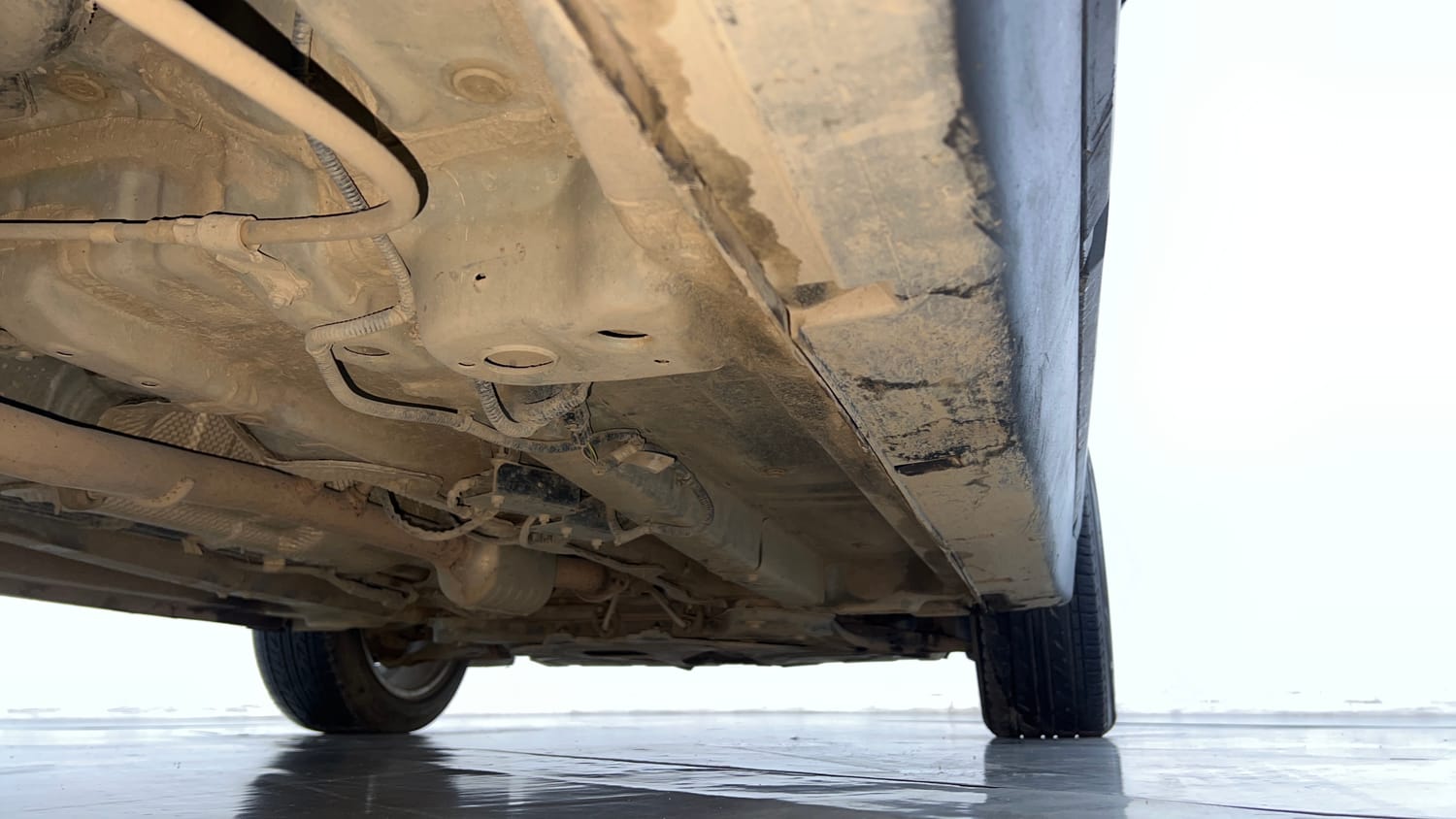 Used 2024 Mahindra XUV 3XO AX5 1.5 Diesel Diesel Manual extra REAR RIGHT UNDERBODY VIEW