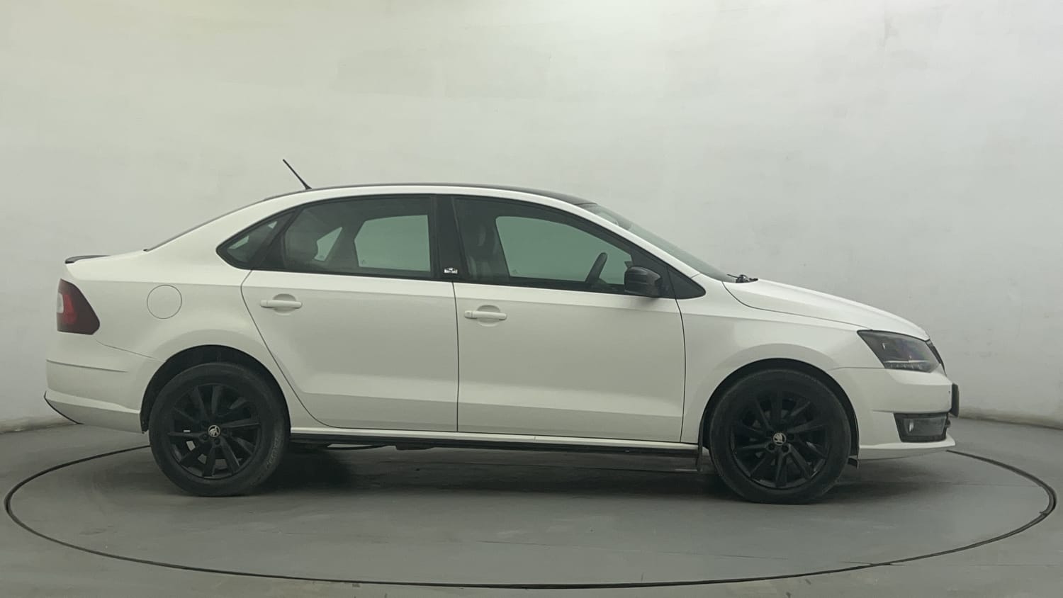 Used 2021 Skoda Rapid Style AT Petrol Automatic exterior RIGHT SIDE VIEW