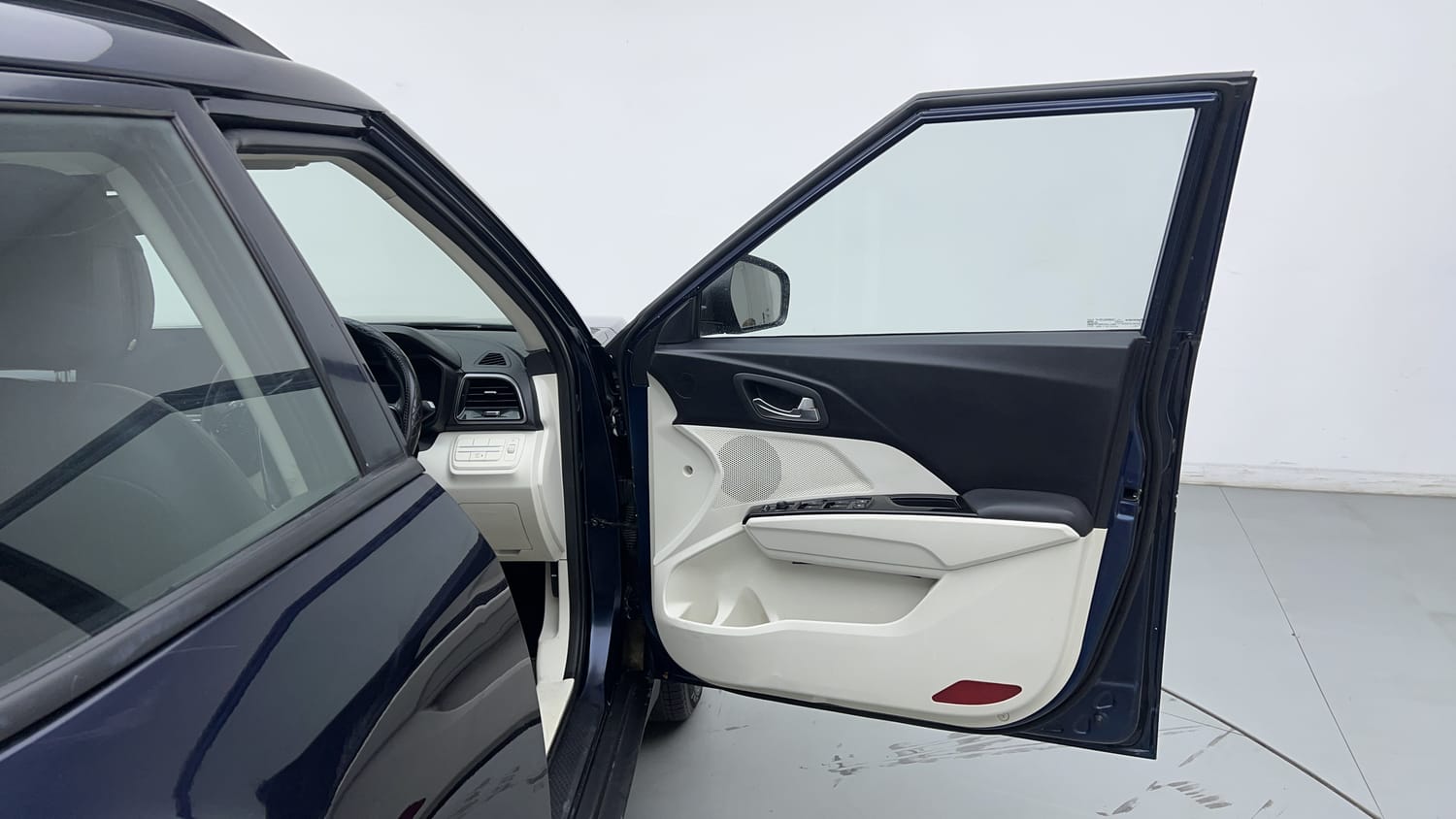 Used 2024 Mahindra XUV 3XO AX5 1.5 Diesel Diesel Manual interior RIGHT FRONT DOOR OPEN VIEW