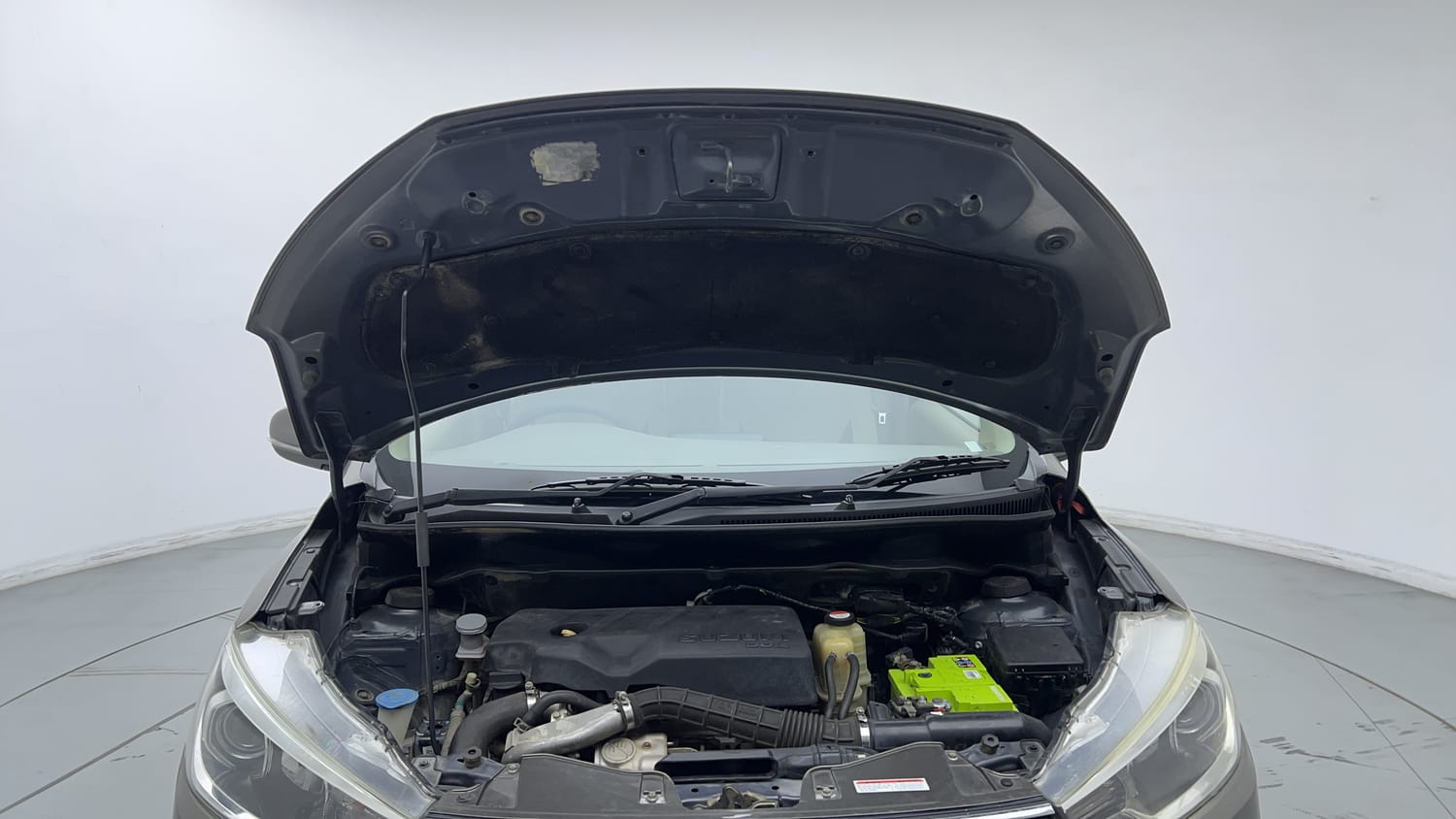 Used 2019 Maruti Suzuki Ertiga ZDi Plus 1.5 Diesel Diesel Manual engine ENGINE & BONNET OPEN FRONT VIEW