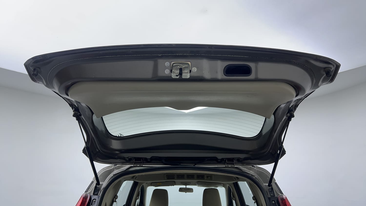 Used 2019 Maruti Suzuki Ertiga ZDi Plus 1.5 Diesel Diesel Manual interior DICKY DOOR OPEN VIEW