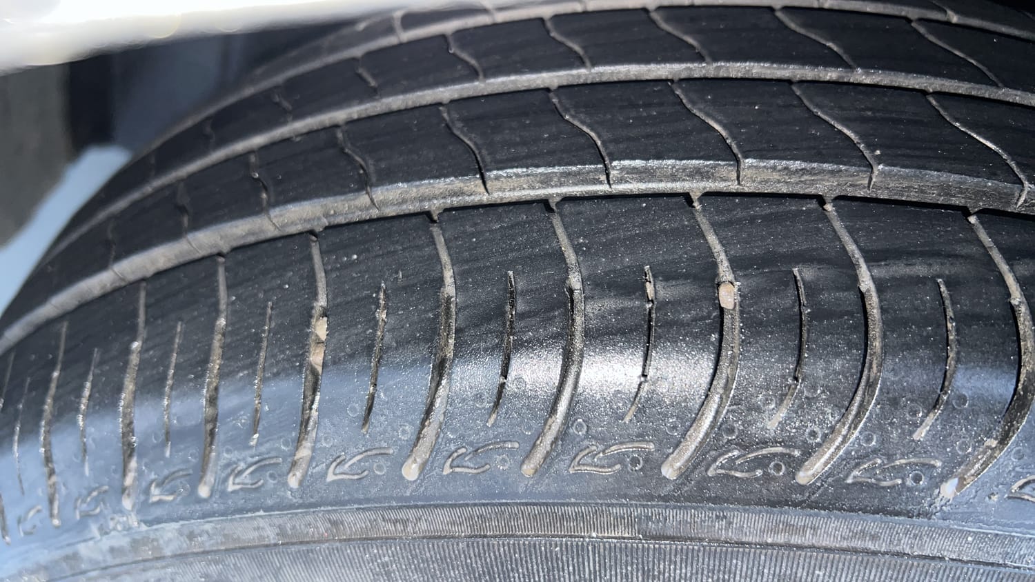 Used 2019 Maruti Suzuki Ertiga ZDi Plus 1.5 Diesel Diesel Manual tyres LEFT FRONT TYRE TREAD VIEW