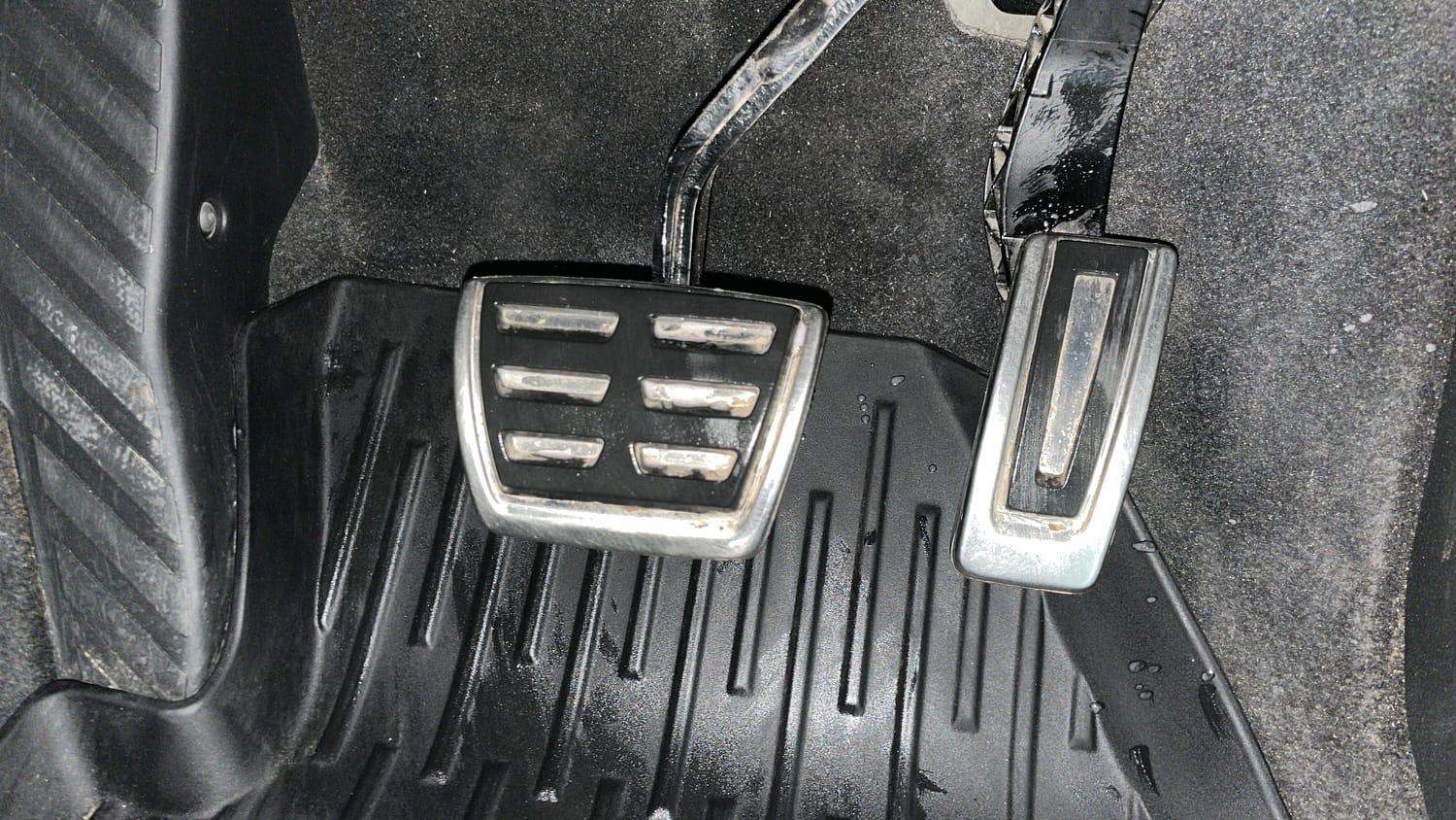 Used 2022 Volkswagen Virtus GT Plus 1.5 TSI EVO DSG Petrol Automatic interior PEDALS VIEW