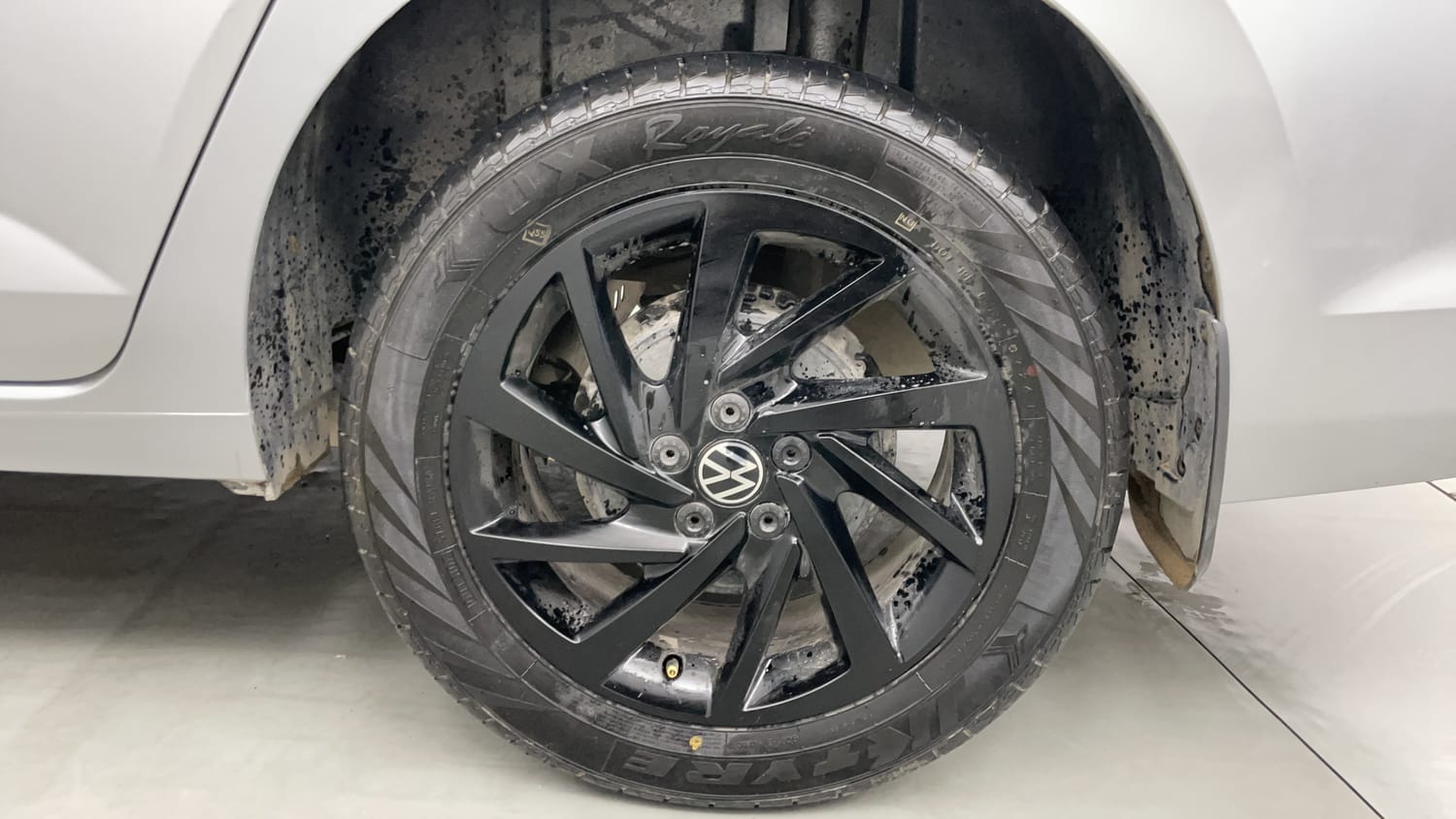 Used 2022 Volkswagen Virtus GT Plus 1.5 TSI EVO DSG Petrol Automatic tyres LEFT REAR TYRE RIM VIEW
