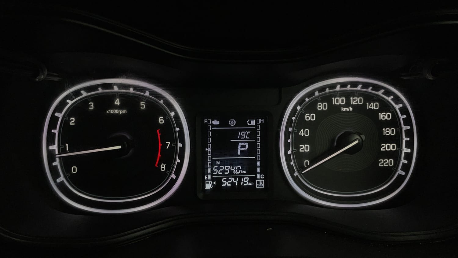 Used 2022 Maruti Suzuki Vitara Brezza ZXi AT SHVS Petrol Automatic interior CLUSTERMETER VIEW