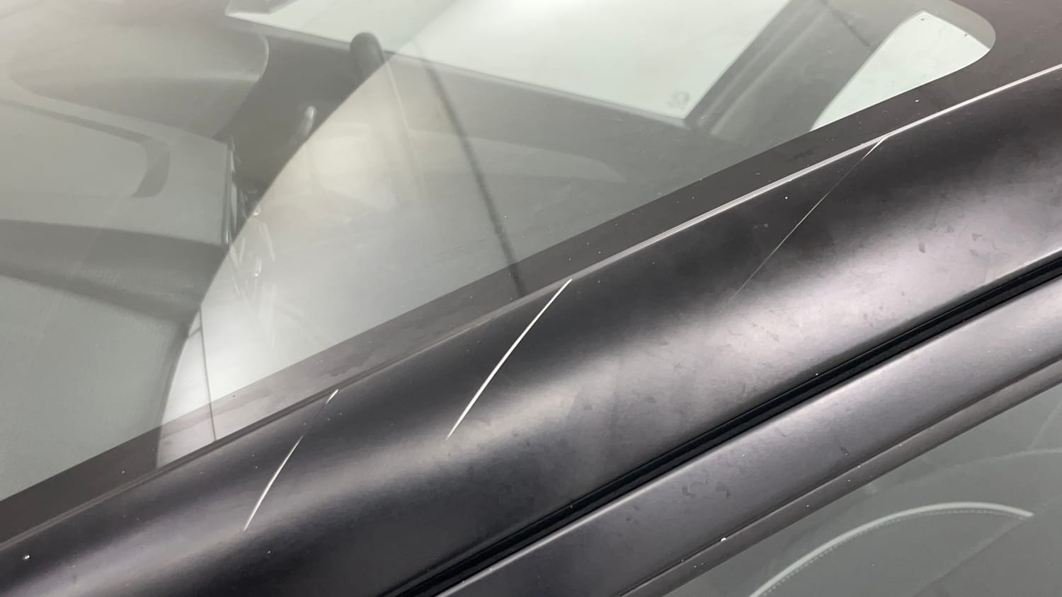 Used 2022 Maruti Suzuki Vitara Brezza ZXi AT SHVS Petrol Automatic dents MINOR SCRATCH