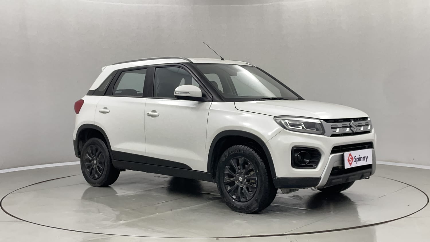 Used 2022 Maruti Suzuki Vitara Brezza ZXi AT SHVS Petrol Automatic exterior RIGHT FRONT CORNER VIEW