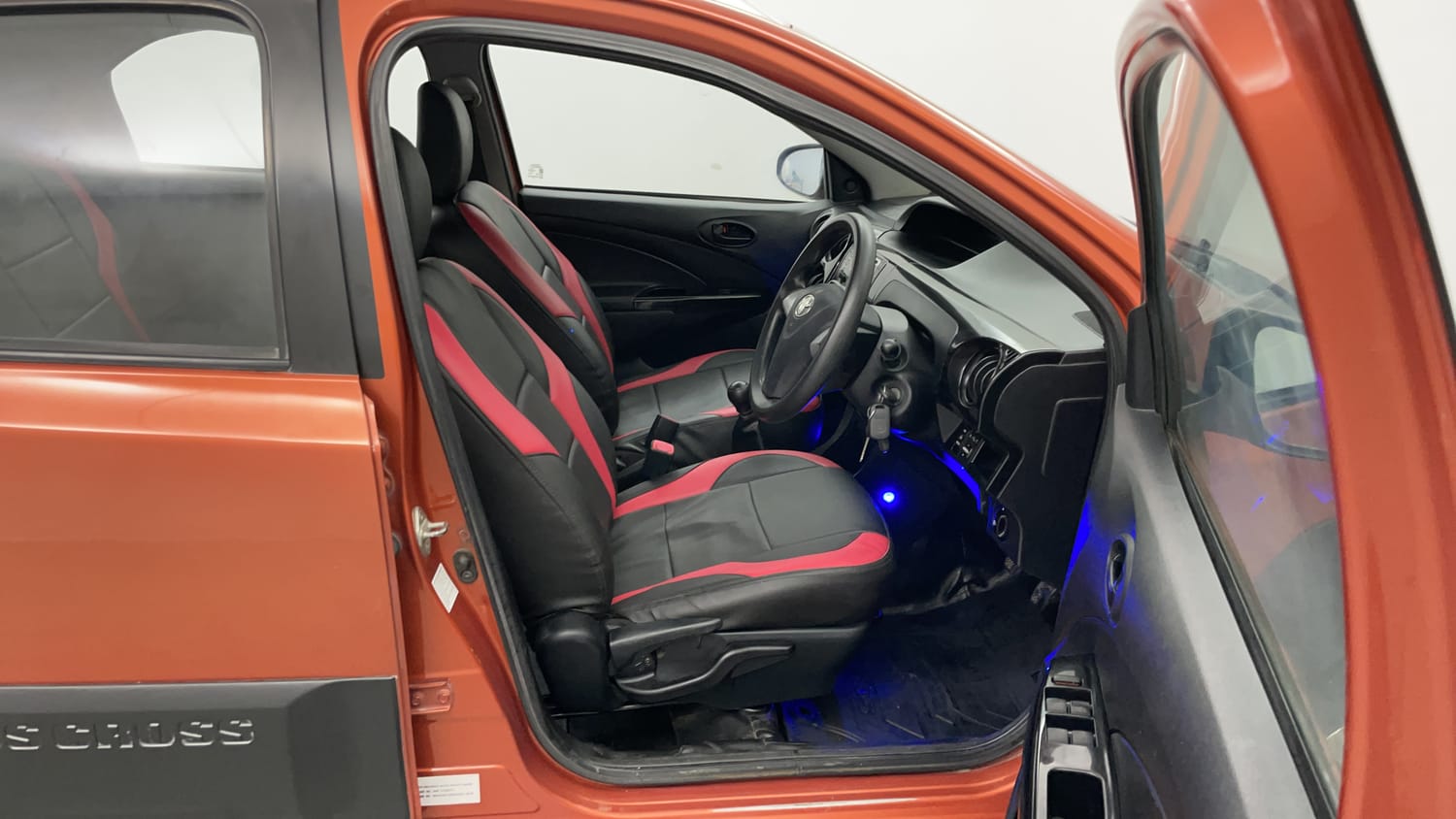 Used 2018 Toyota Etios Cross 1.2 G Petrol Manual interior RIGHT SIDE FRONT DOOR CABIN VIEW