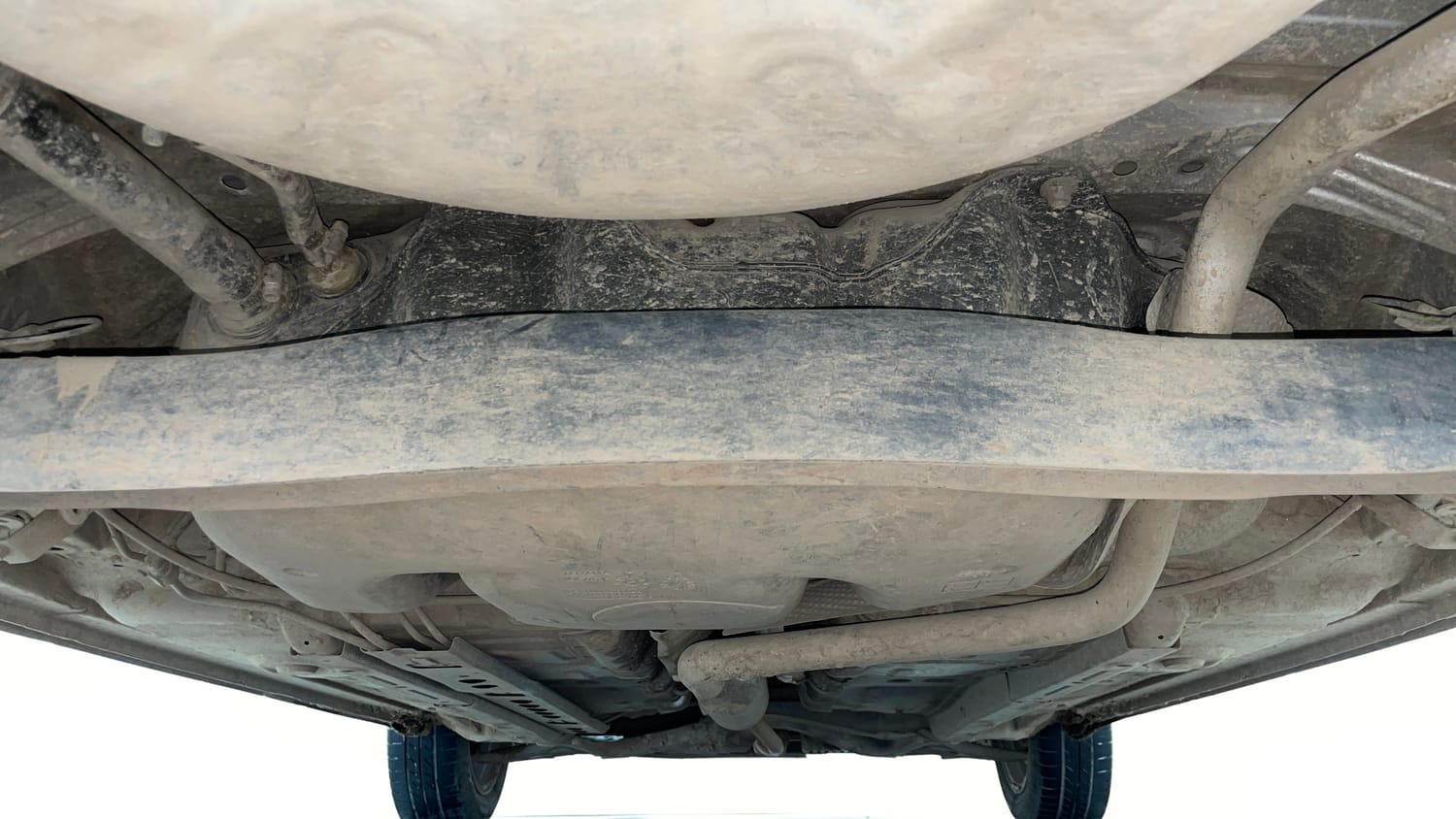 Used 2018 Toyota Etios Cross 1.2 G Petrol Manual extra REAR UNDERBODY VIEW (TAKEN FROM REAR)