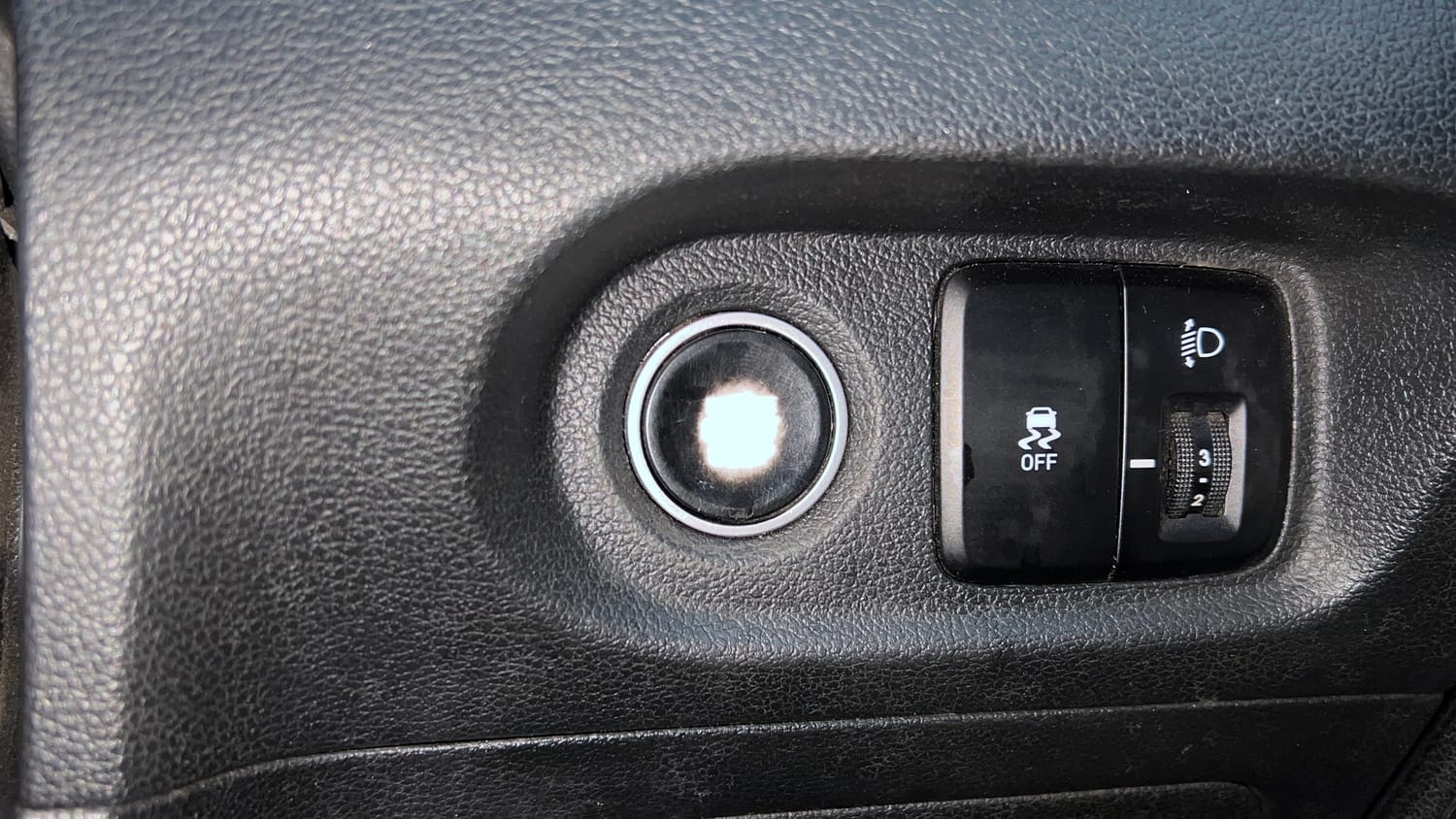 Used 2020 Hyundai Creta SX (O) 1.4 Turbo 7 DCT Petrol Automatic top_features Keyless start