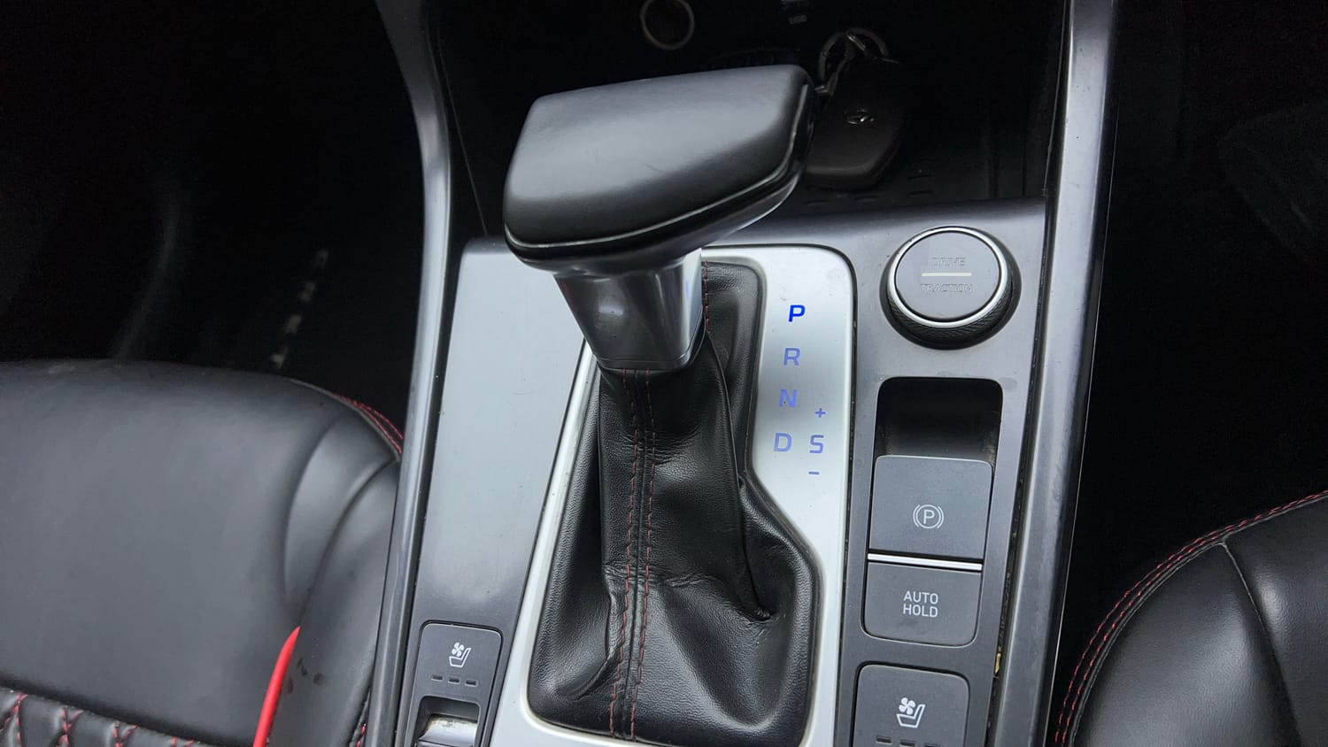 Used 2020 Hyundai Creta SX (O) 1.4 Turbo 7 DCT Petrol Automatic interior GEAR  KNOB VIEW