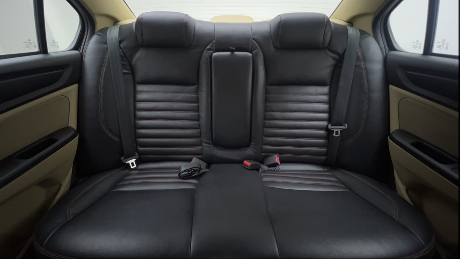 Used 2024 Honda Amaze VX 1.2 Petrol CVT Petrol Automatic interior REAR SEAT CONDITION VIEW
