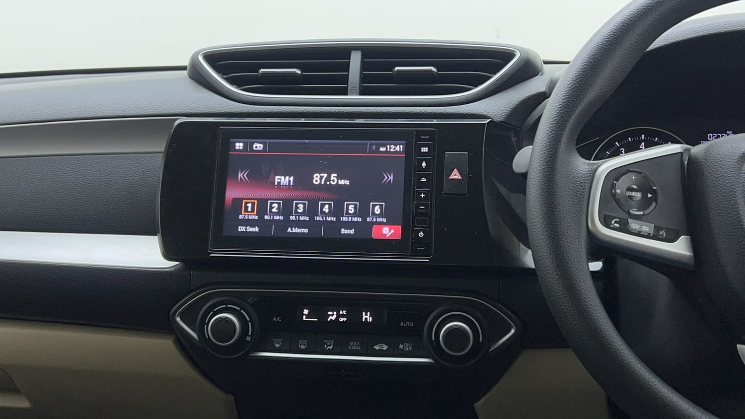 Used 2024 Honda Amaze VX 1.2 Petrol CVT Petrol Automatic interior MUSIC SYSTEM & AC CONTROL VIEW