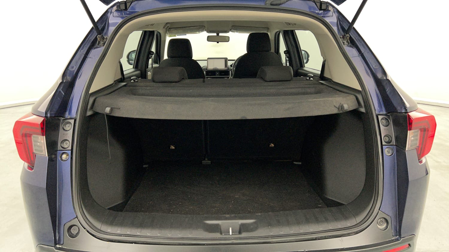 Used 2024 Honda Elevate V MT Petrol Manual interior DICKY INSIDE VIEW