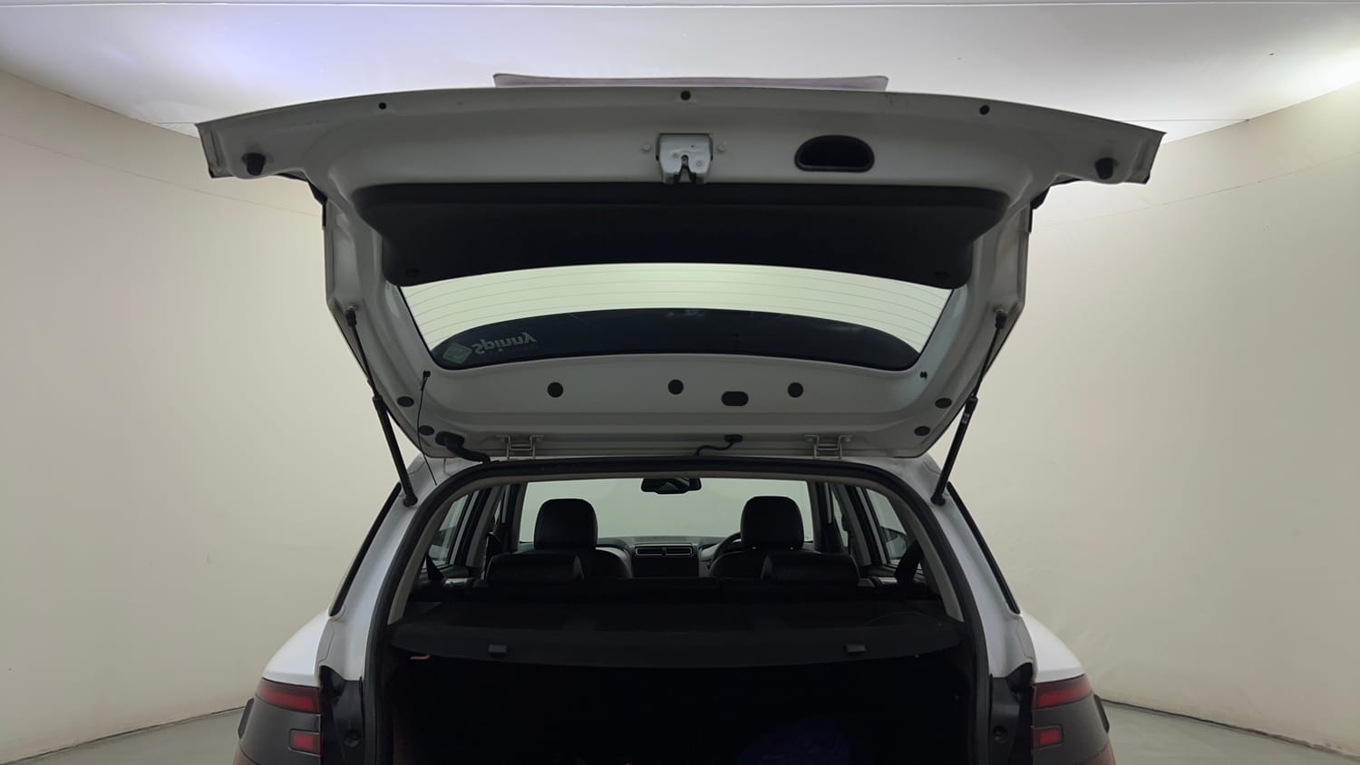 Used 2023 Hyundai Creta SX (O) 1.5 Diesel Automatic Diesel Automatic interior DICKY DOOR OPEN VIEW