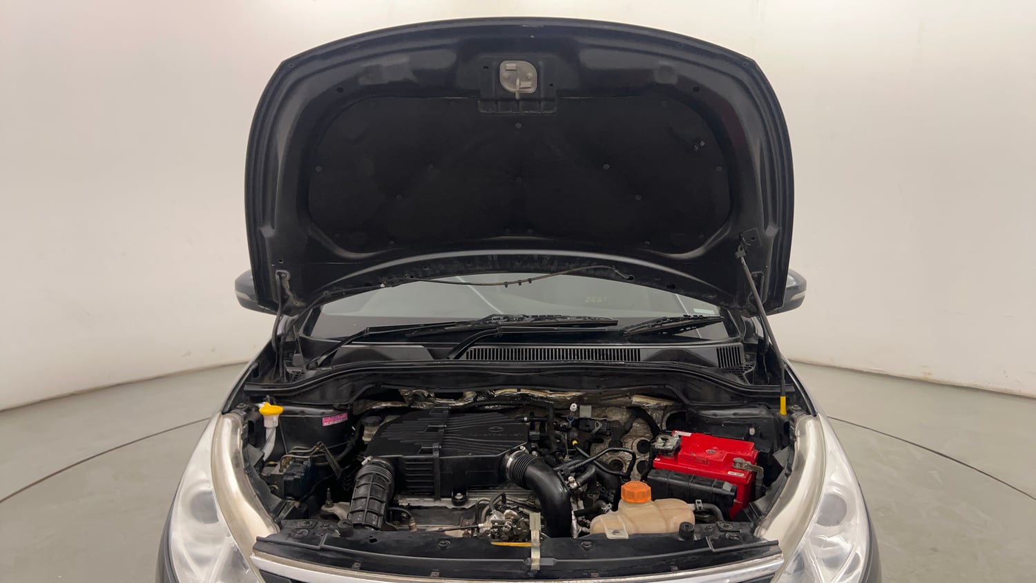 Used 2015 Tata Zest XMS Petrol Petrol Manual engine ENGINE & BONNET OPEN FRONT VIEW