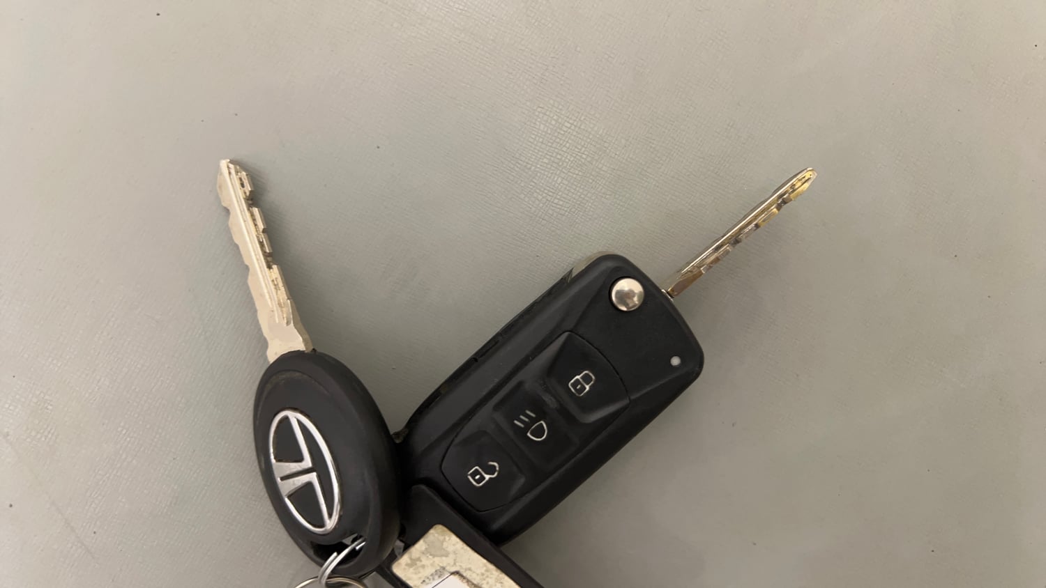 Used 2015 Tata Zest XMS Petrol Petrol Manual extra CAR KEY VIEW