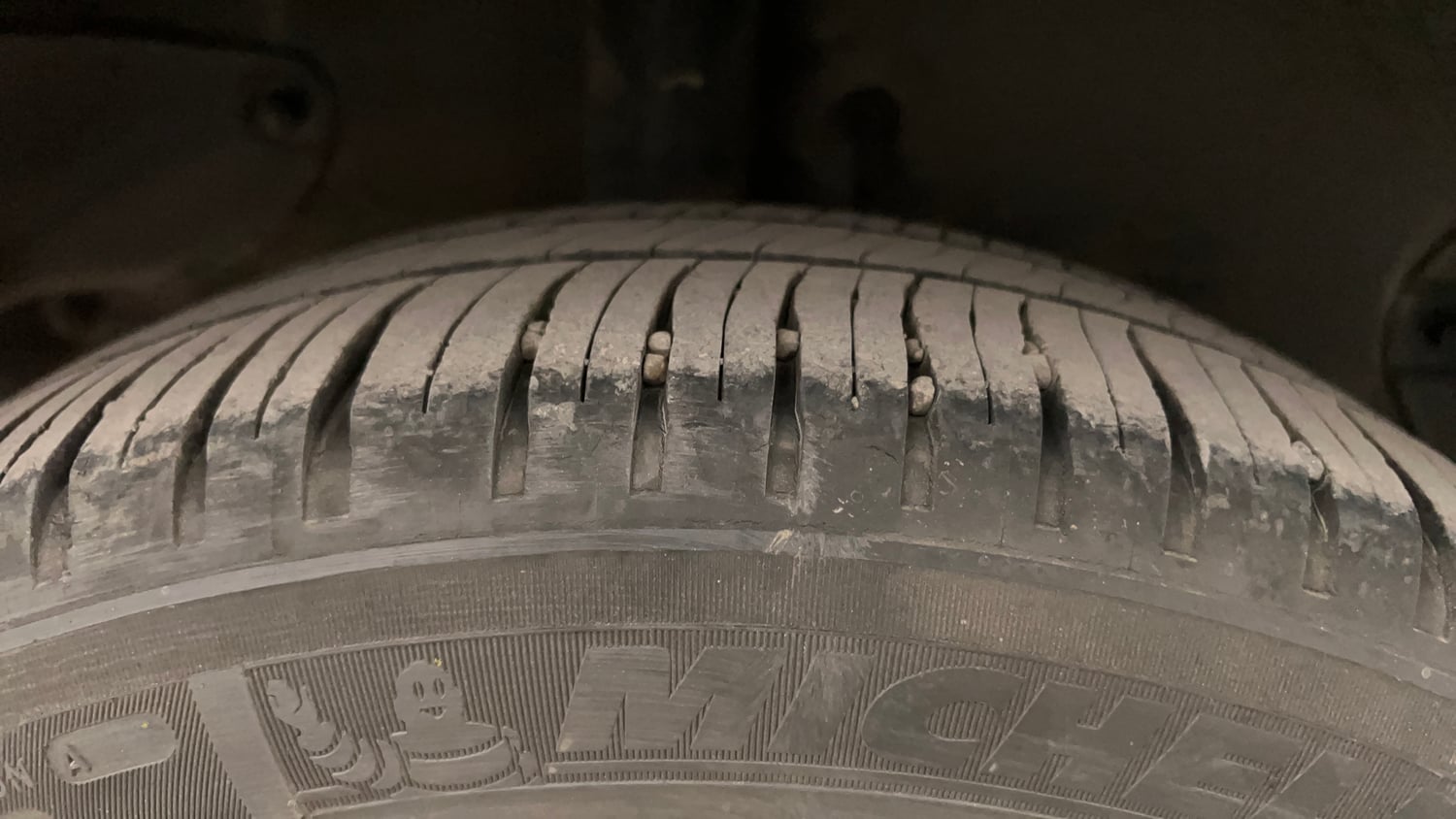 Used 2015 Tata Zest XMS Petrol Petrol Manual tyres RIGHT REAR TYRE TREAD VIEW