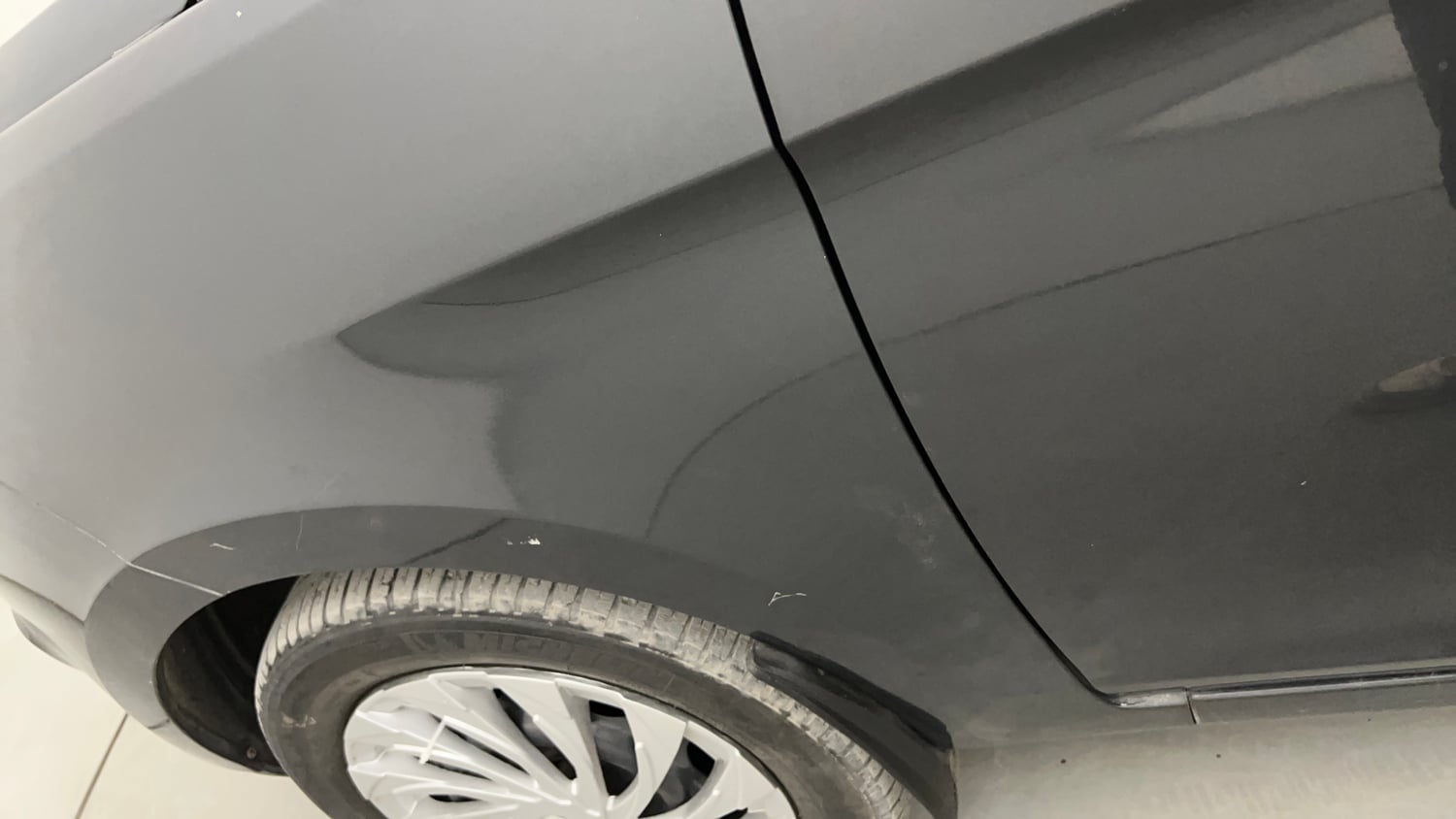 Used 2015 Tata Zest XMS Petrol Petrol Manual dents MINOR SCRATCH