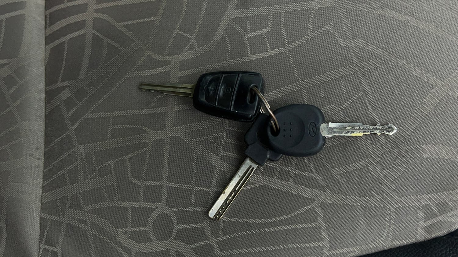 Used 2014 Hyundai Grand i10 Magna 1.2 Kappa VTVT Petrol Manual extra CAR KEY VIEW