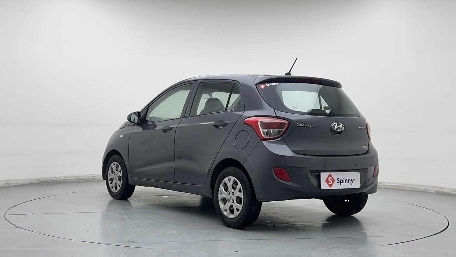 Used 2014 Hyundai Grand i10 Magna 1.2 Kappa VTVT Petrol Manual exterior LEFT REAR CORNER VIEW