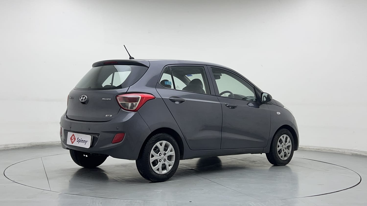 Used 2014 Hyundai Grand i10 Magna 1.2 Kappa VTVT Petrol Manual exterior RIGHT REAR CORNER VIEW