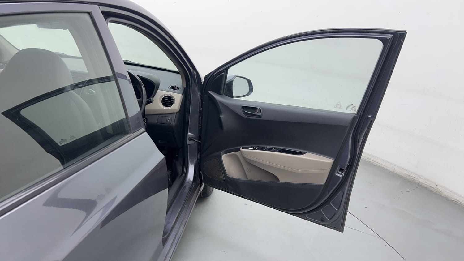 Used 2014 Hyundai Grand i10 Magna 1.2 Kappa VTVT Petrol Manual interior RIGHT FRONT DOOR OPEN VIEW