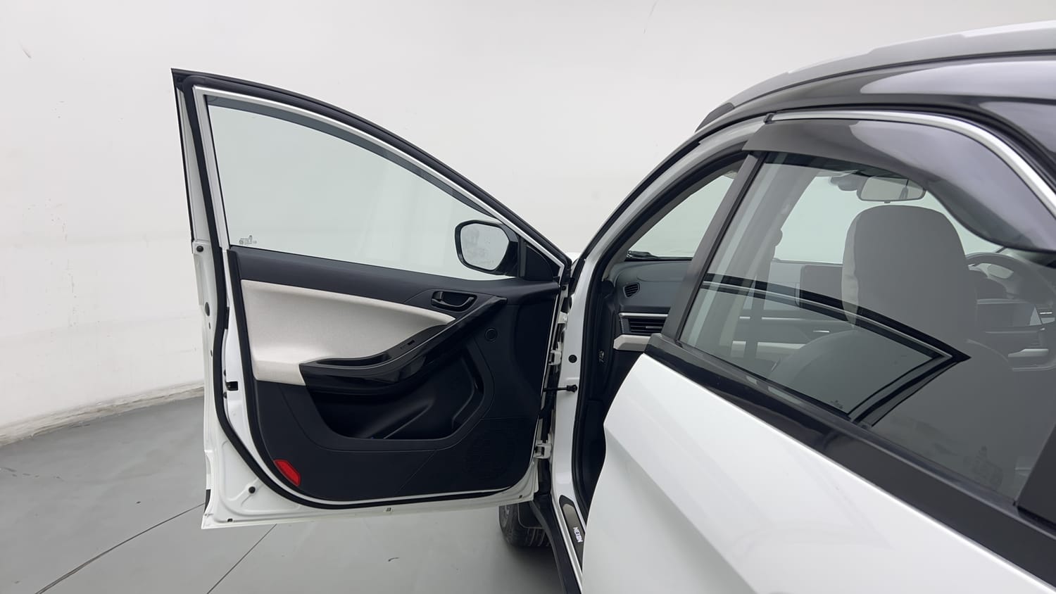 Used 2025 Tata Nexon Creative Plus (PS) 1.2 Petrol DCA Dual Tone Petrol Automatic interior LEFT FRONT DOOR OPEN VIEW