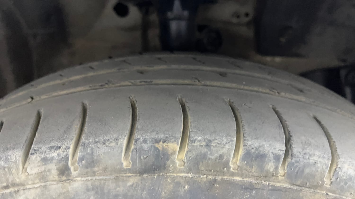 Used 2017 Honda Brio S MT Petrol Manual tyres RIGHT FRONT TYRE TREAD VIEW