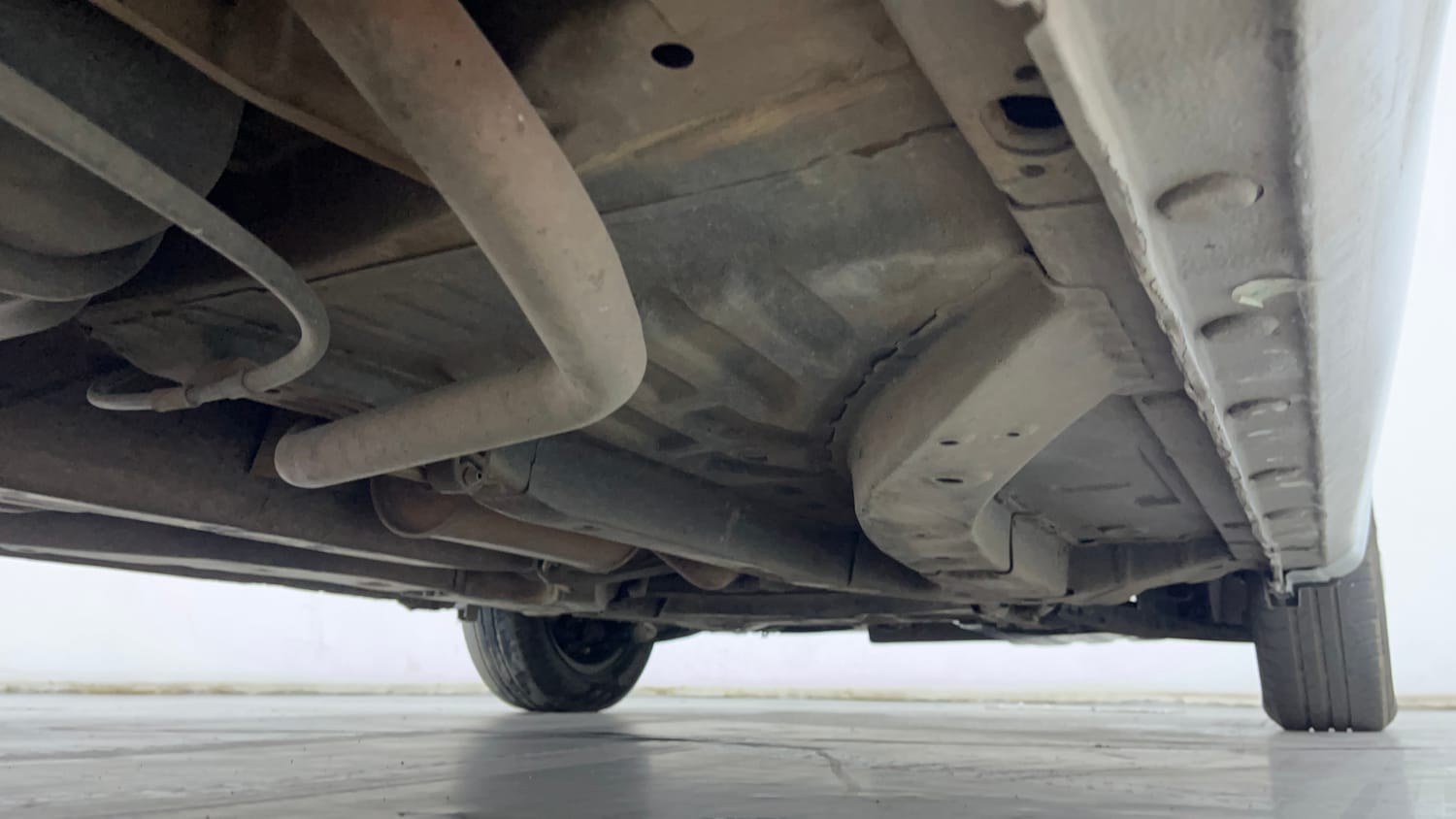 Used 2017 Honda Brio S MT Petrol Manual extra REAR RIGHT UNDERBODY VIEW