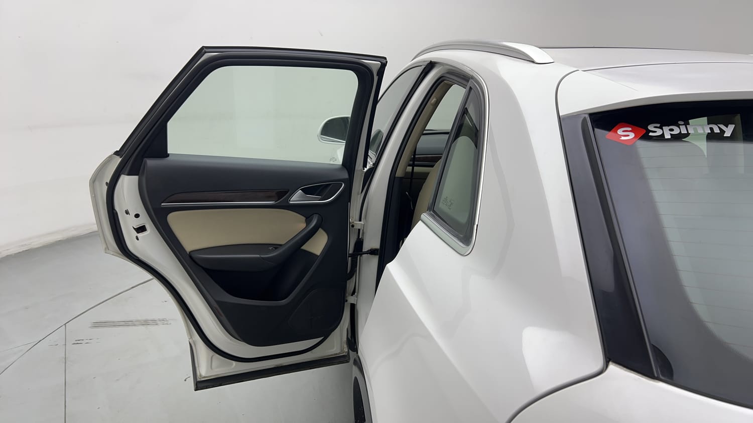 2017 Audi Q3 30 TFSI Premium-22