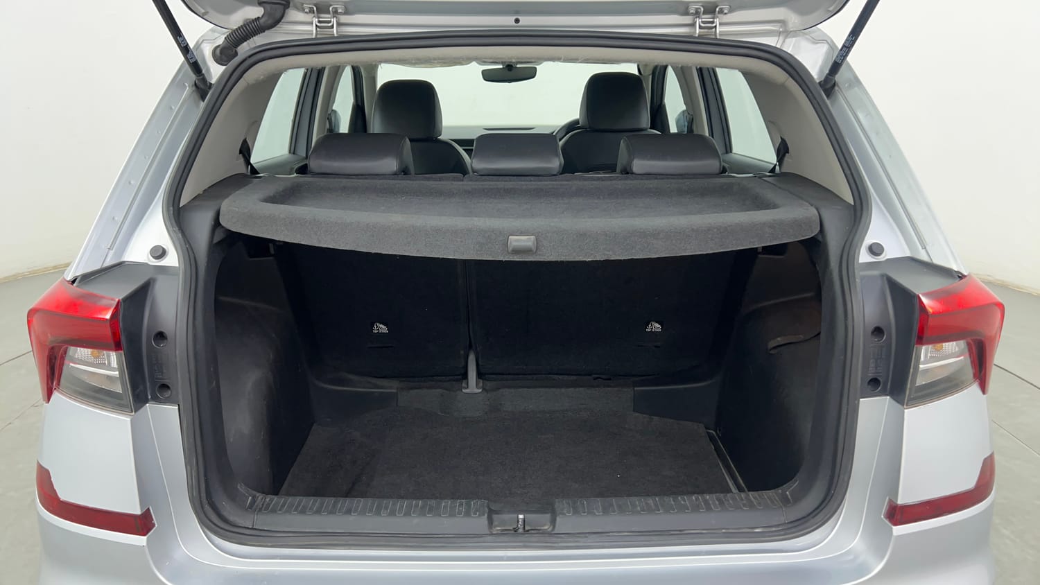 Used 2022 Skoda Kushaq Style 1.0L TSI AT Petrol Automatic interior DICKY INSIDE VIEW