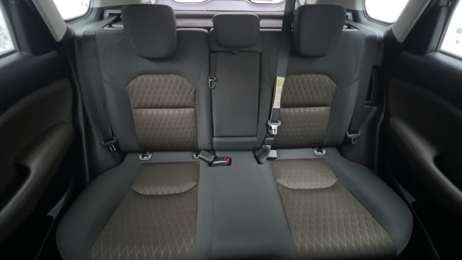 Used 2023 Toyota Urban Cruiser Hyryder G Hybrid Hybrid Automatic interior REAR SEAT CONDITION VIEW