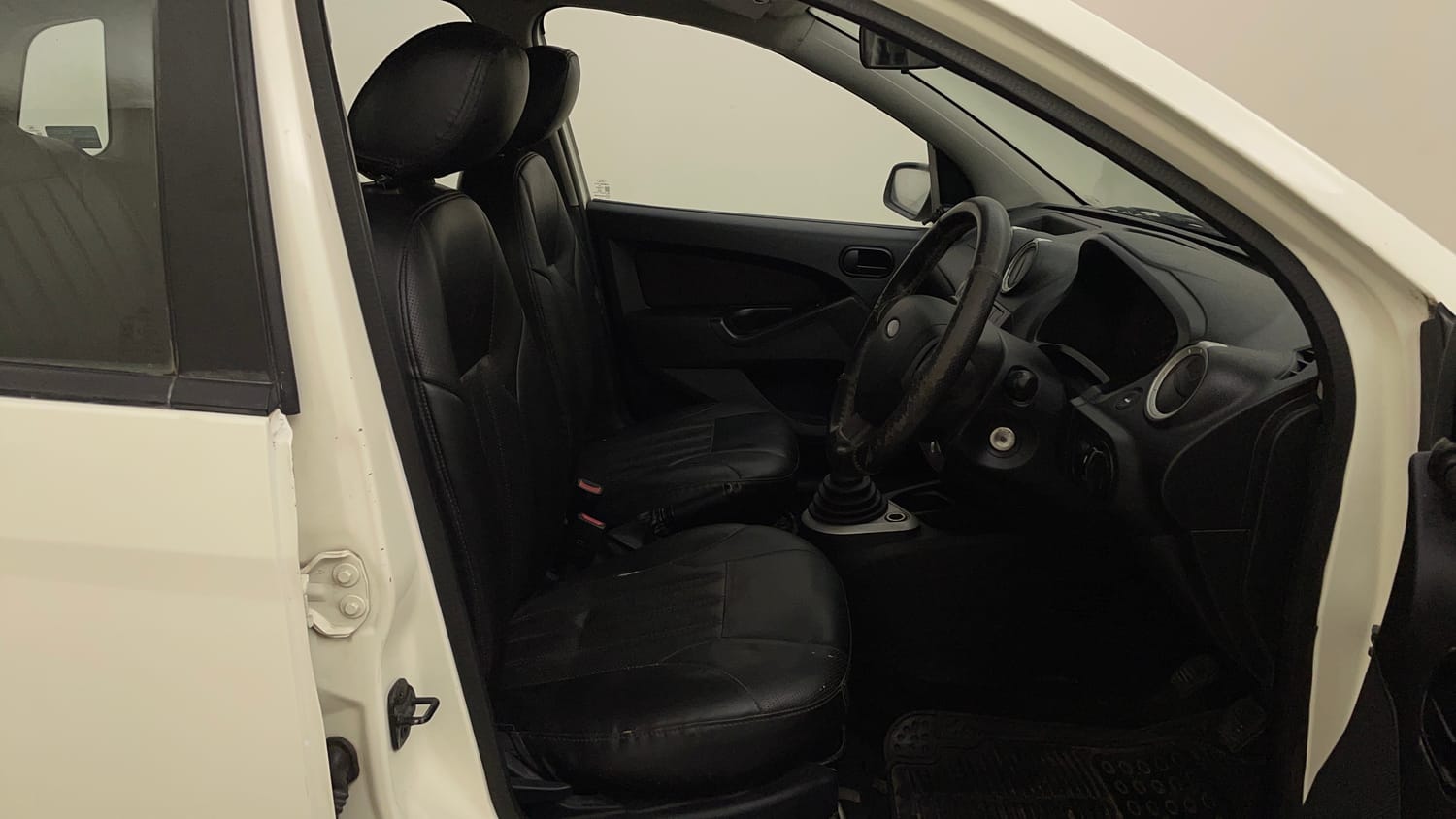 Used 2012 Ford Figo Duratec Petrol EXI 1.2 Petrol Manual interior RIGHT SIDE FRONT DOOR CABIN VIEW