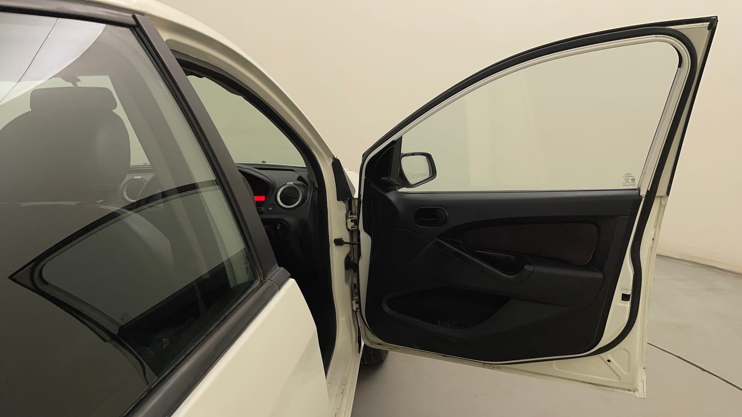 Used 2012 Ford Figo Duratec Petrol EXI 1.2 Petrol Manual interior RIGHT FRONT DOOR OPEN VIEW