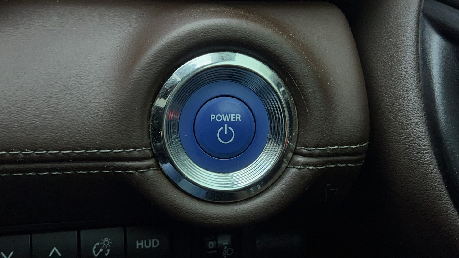 Used 2023 Toyota Urban Cruiser Hyryder G Hybrid Hybrid Automatic top_features Keyless start
