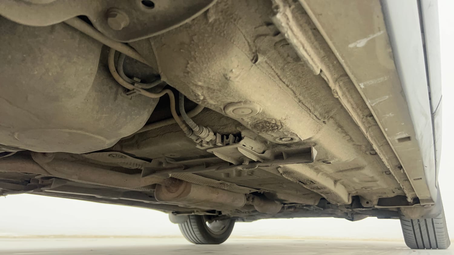 Used 2022 Skoda Kushaq Style 1.0L TSI AT Petrol Automatic extra REAR RIGHT UNDERBODY VIEW