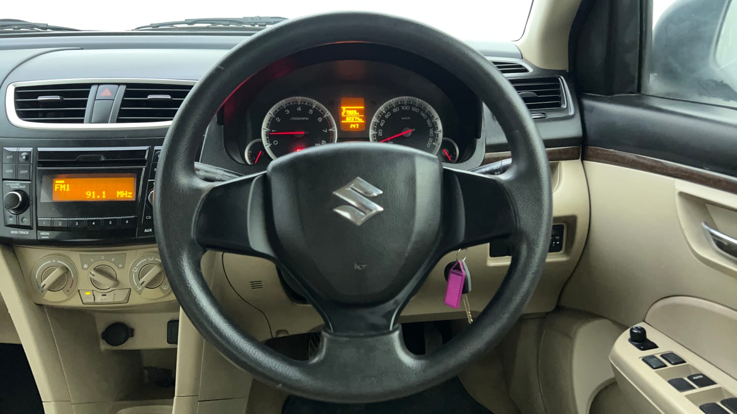 Used 2015 Maruti Suzuki Swift Dzire VXI Petrol Manual interior STEERING VIEW